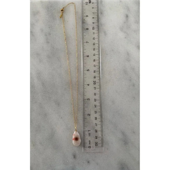 Gold Vintage Style Stone Star Burst Pendant Necklace - Picture 6 of 6